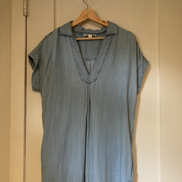 Collared Denim Dress by lovestitch - Picture 1 of 4